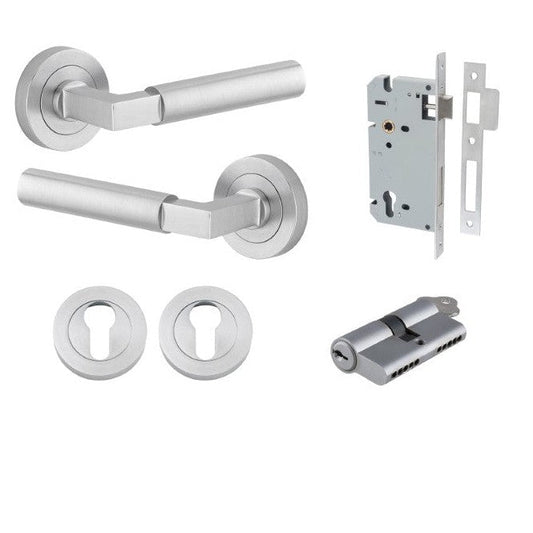 Iver Door Handle Berlin Rose Round Pair Key/Key Brushed Chrome Entrance Kit