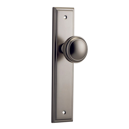 Iver Door Knob Paddington Stepped Latch Pair Satin Nickel