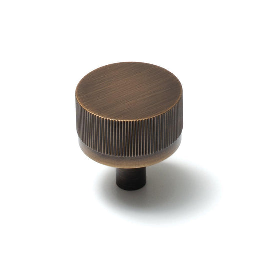 Momo Bellevue 35mm Lined Cupboard Knob Bronze