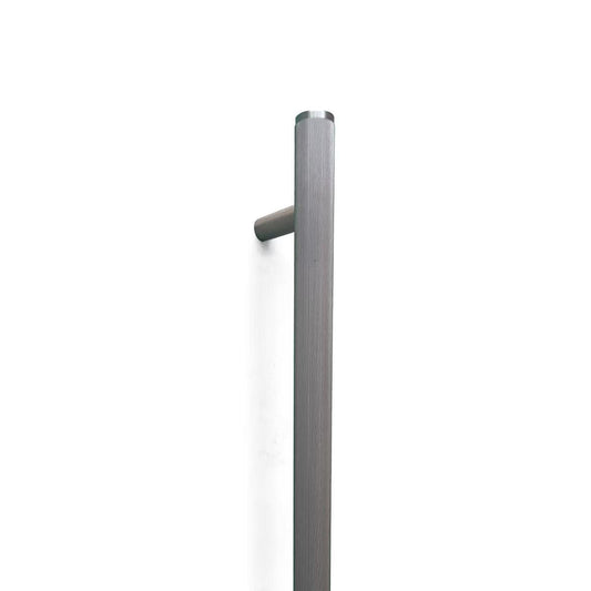 Momo Bellevue Lined Door Pull Handle Dull Brushed Nickel