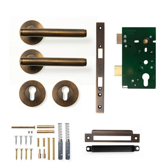 Momo Bellevue Plain Door Handle Entrance Set Bronze