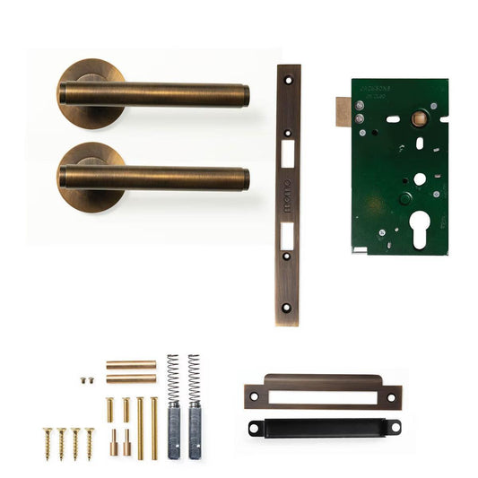 Momo Bellevue Plain Door Handle Mortice Lock Passage Set Bronze