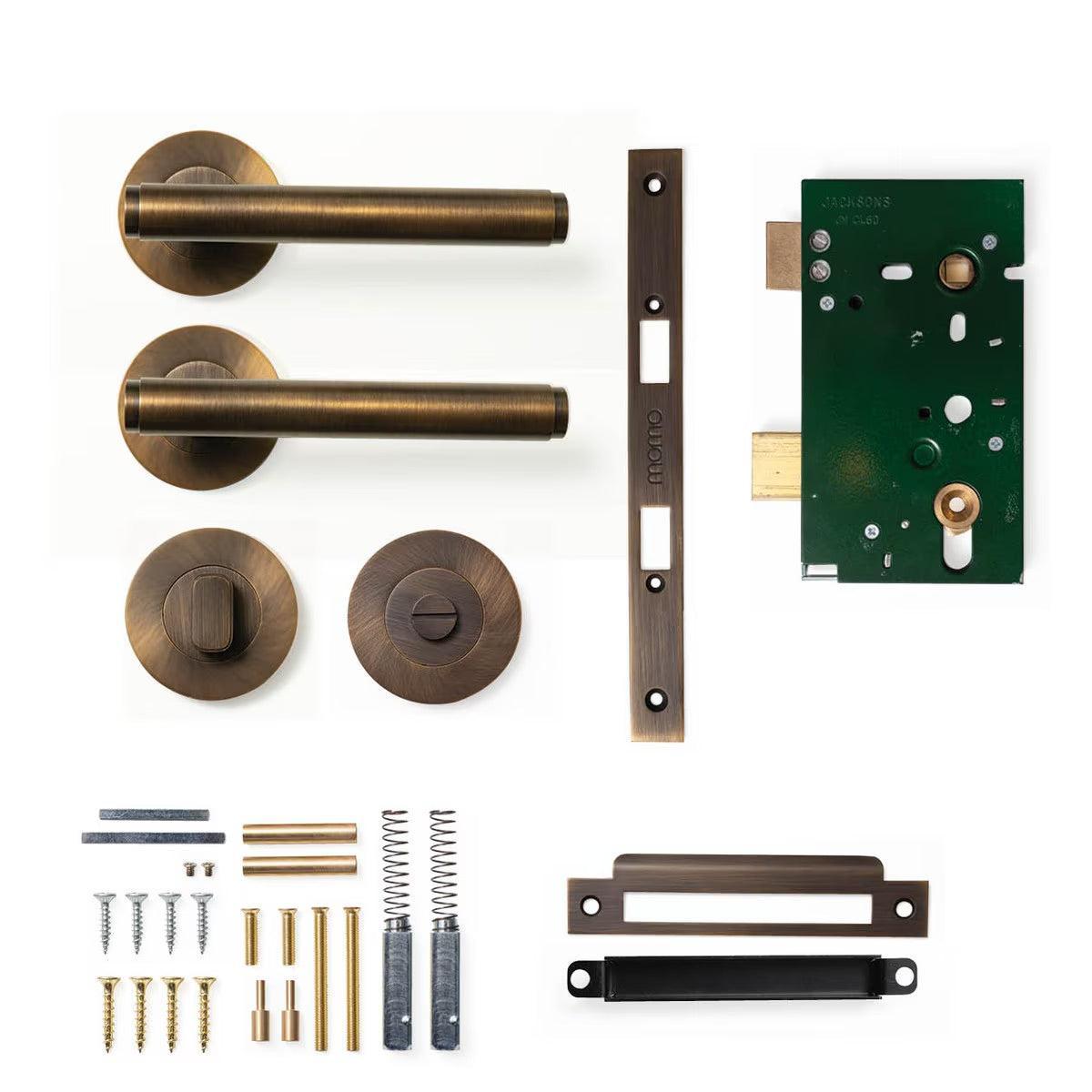 Momo Bellevue Plain Door Handle Mortice Lock Privacy Set Bronze